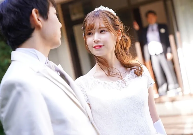 Bố gã chồng chịch người tình của con trai ngay sau lễ cưới của con trai