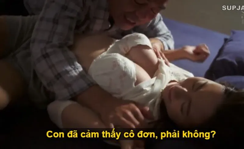 Thấy con trai mãi mê công việc để bạn gái của con trai cô đơn, bố chồng yêu làm liều đè nắc con dâu